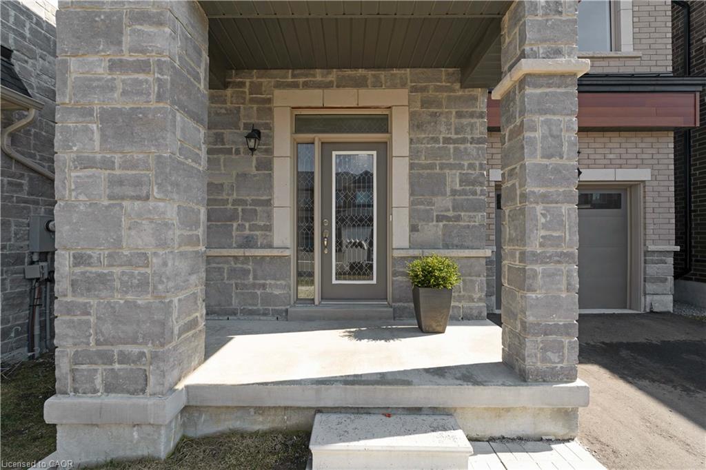 1117 Cameo Street Property Photo 4