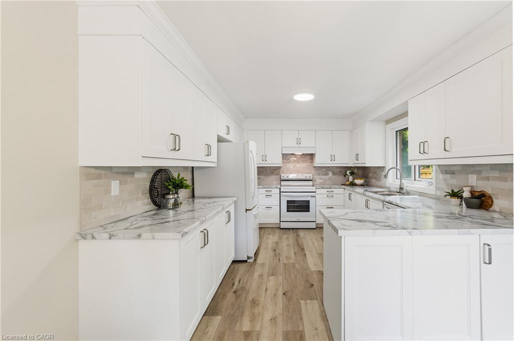 3686 St Laurent Court Property Photo 14