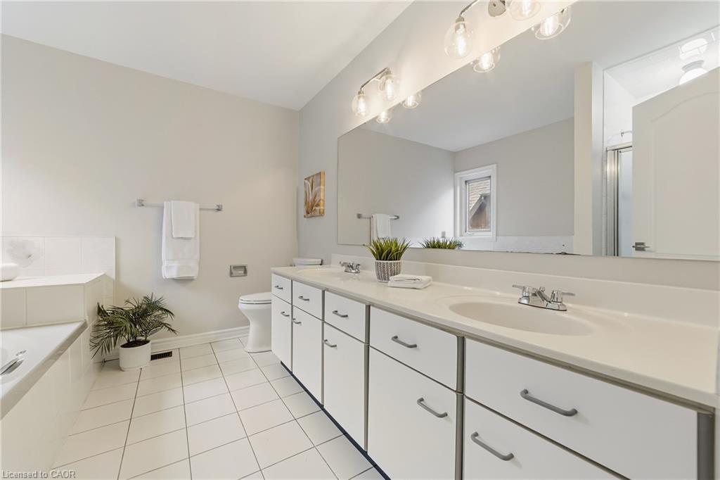 3686 St Laurent Court Property Photo 33