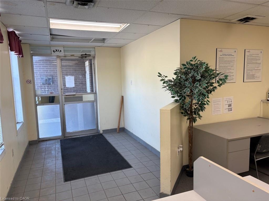 1188 Barton Street E Property Photo 2
