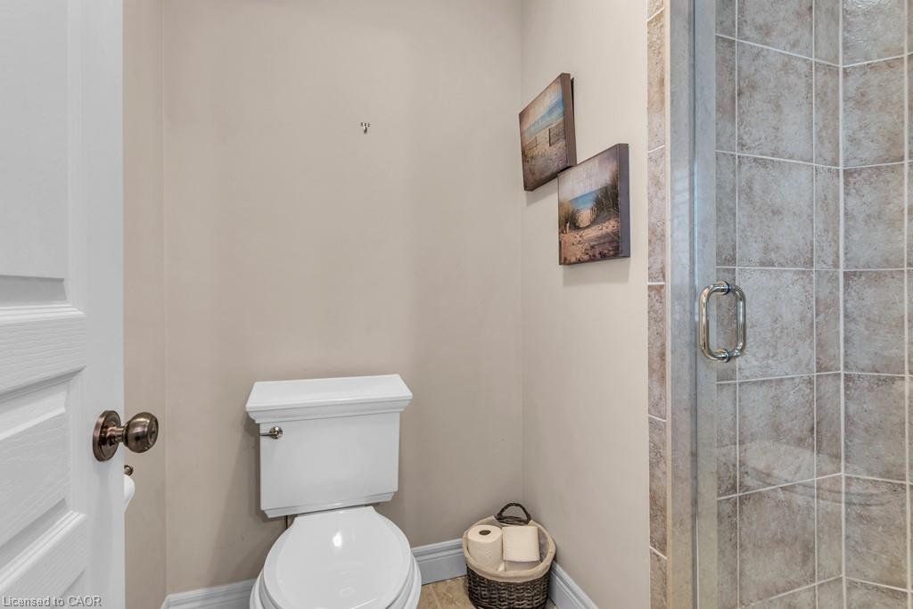 211 Terrace Wood Crescent Property Photo 25