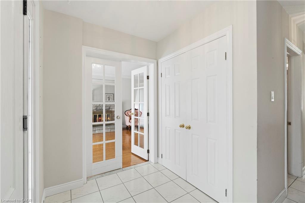 36 Buckingham Drive Property Photo 5