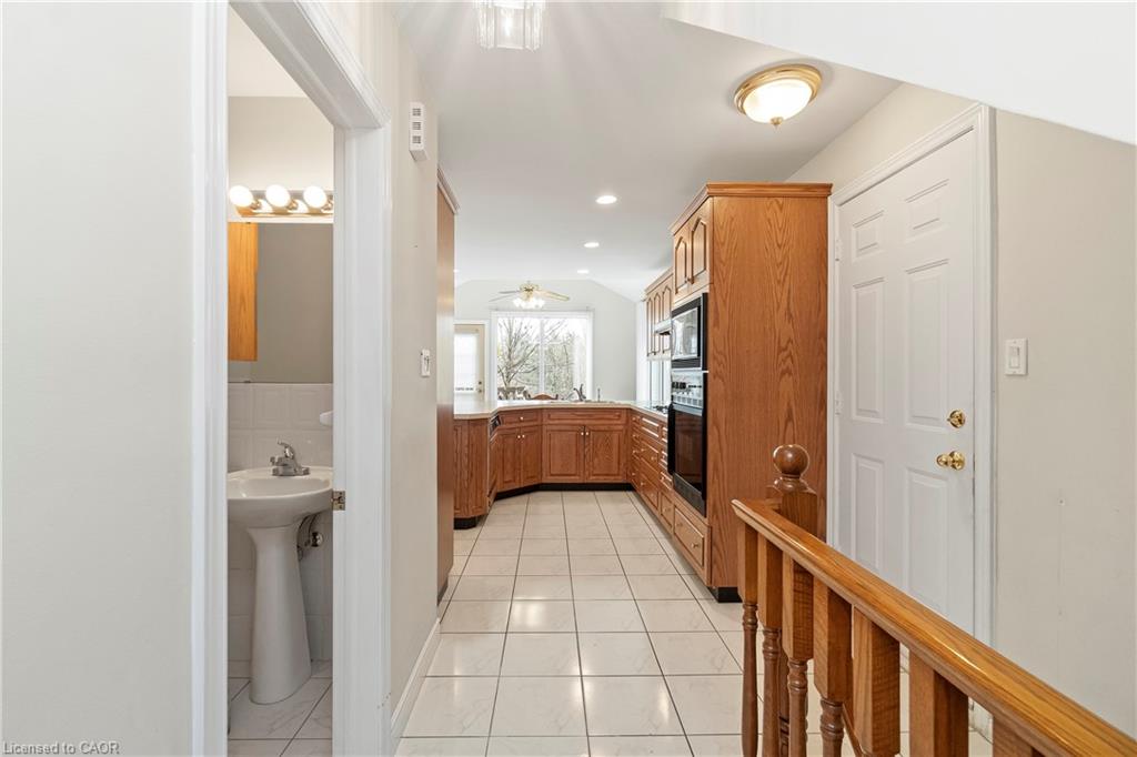 36 Buckingham Drive Property Photo 6