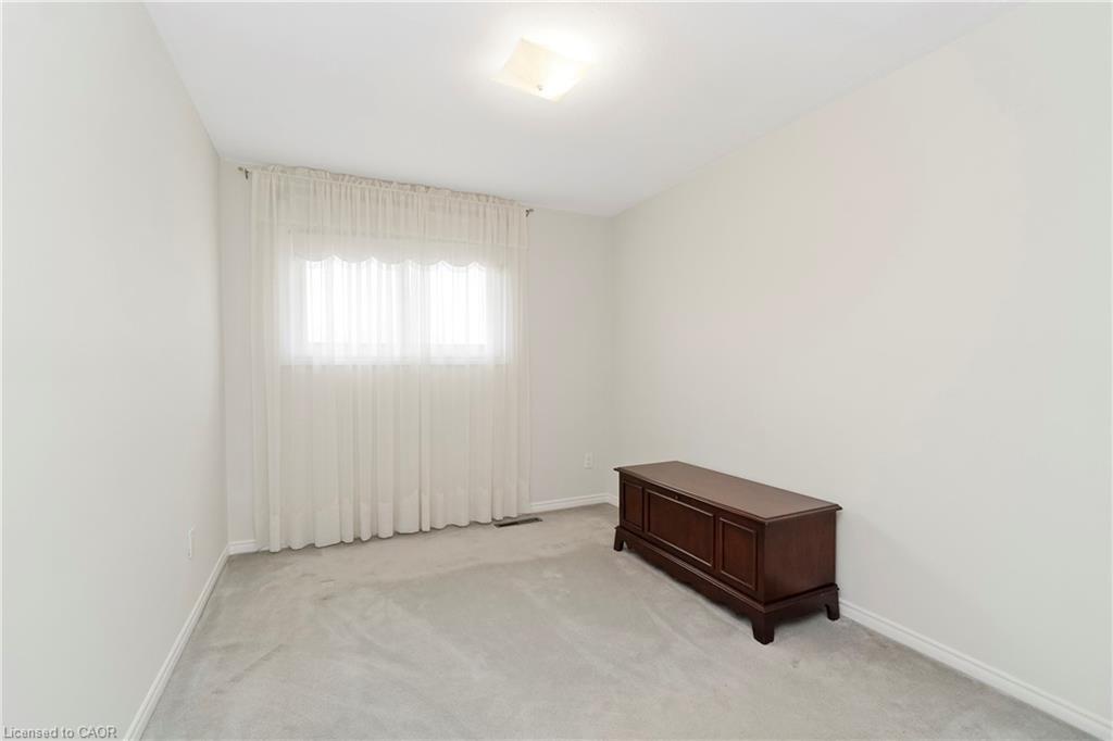 36 Buckingham Drive Property Photo 27