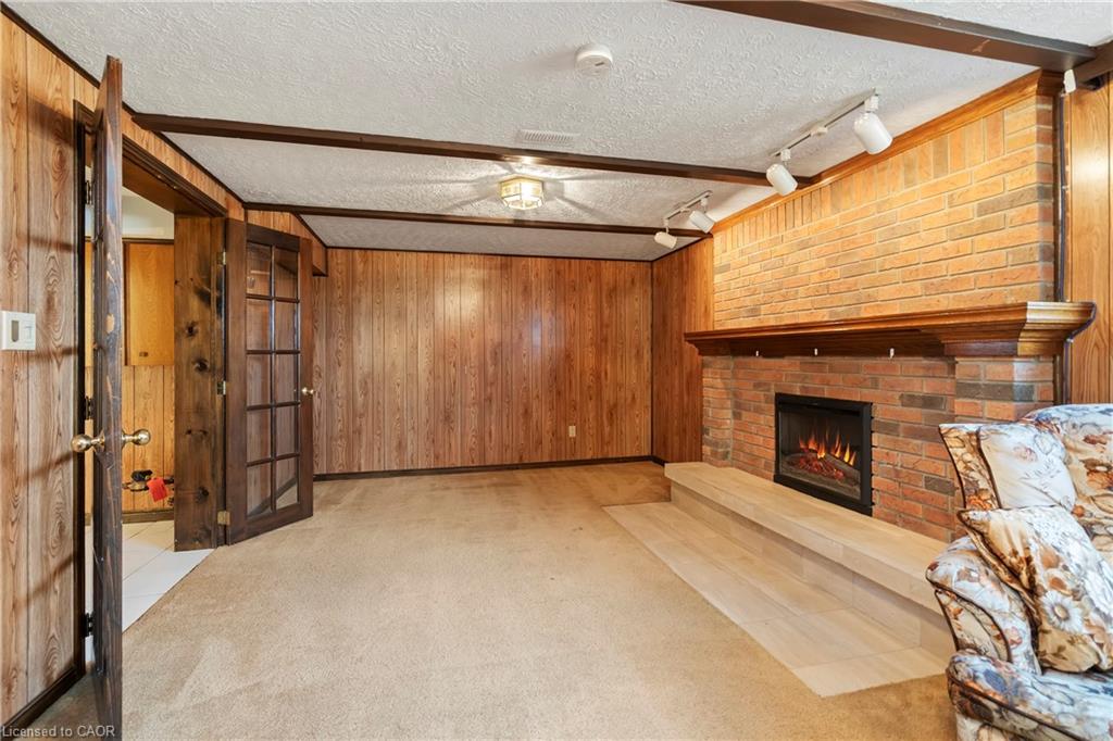 36 Buckingham Drive Property Photo 32