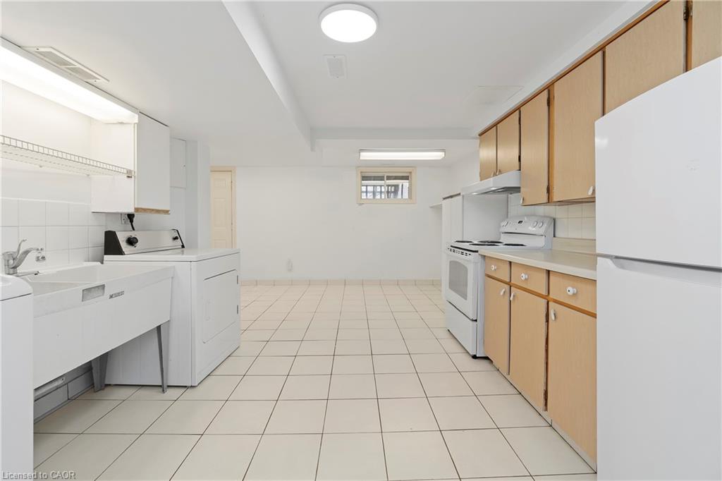 36 Buckingham Drive Property Photo 34