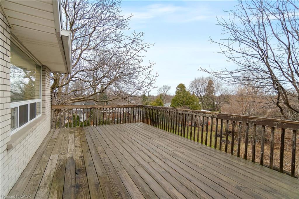 36 Buckingham Drive Property Photo 38