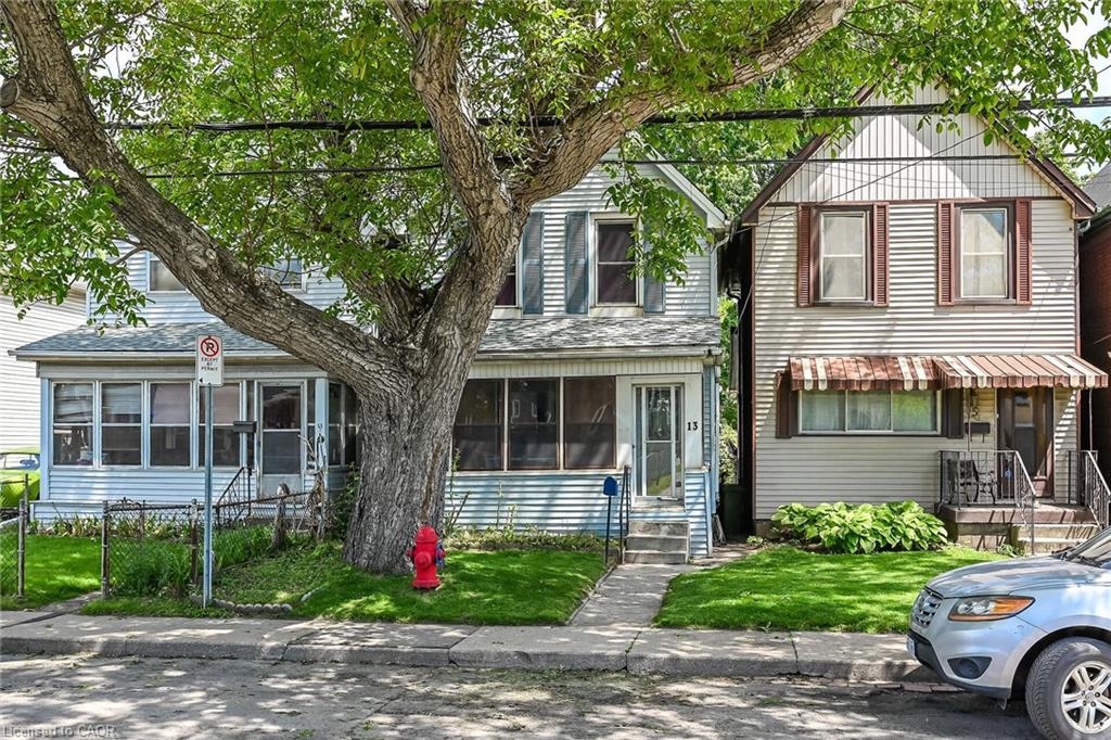 13 Brant Street Property Photo 1