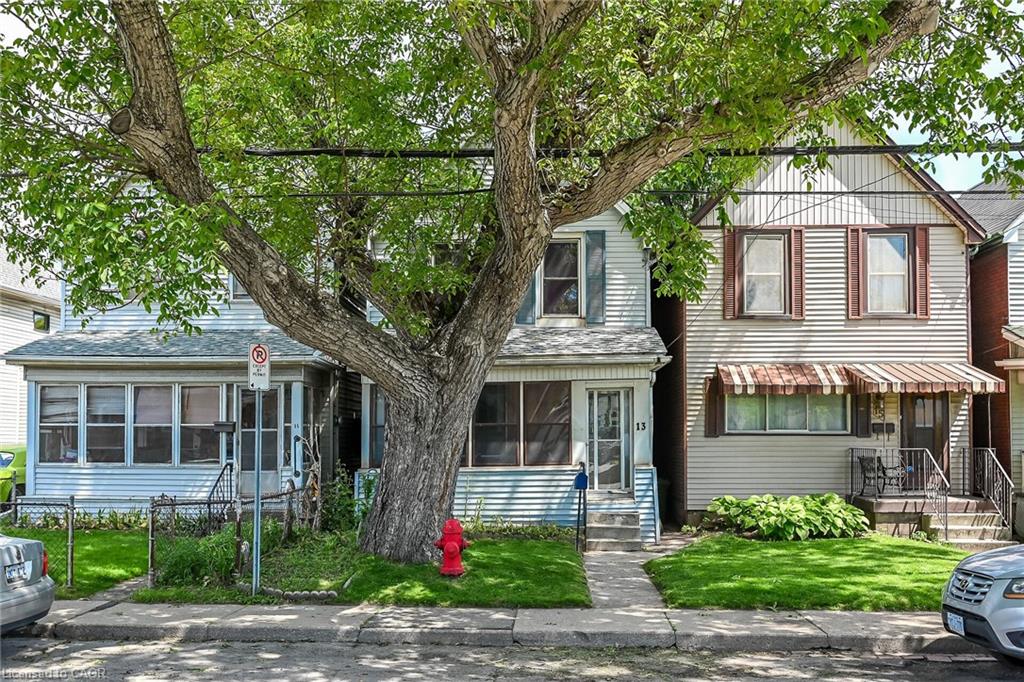 13 Brant Street Property Photo 2