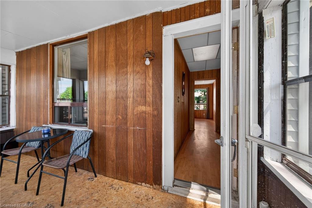 13 Brant Street Property Photo 4