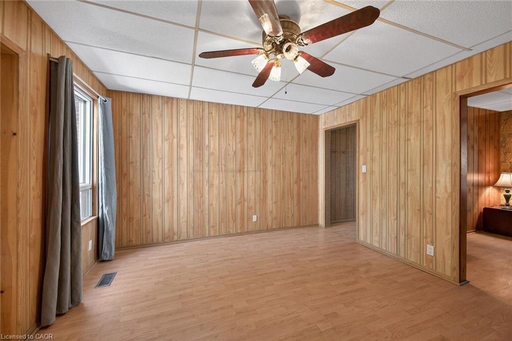 13 Brant Street Property Photo 11