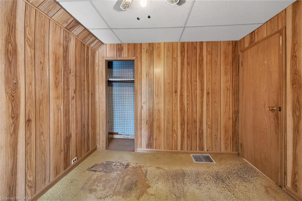13 Brant Street Property Photo 27