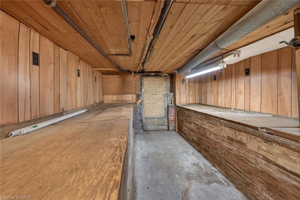 13 Brant Street Property Photo 31