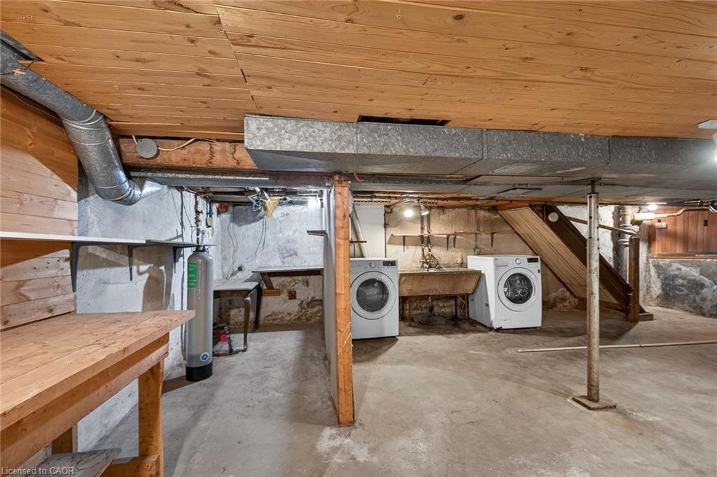 13 Brant Street Property Photo 34