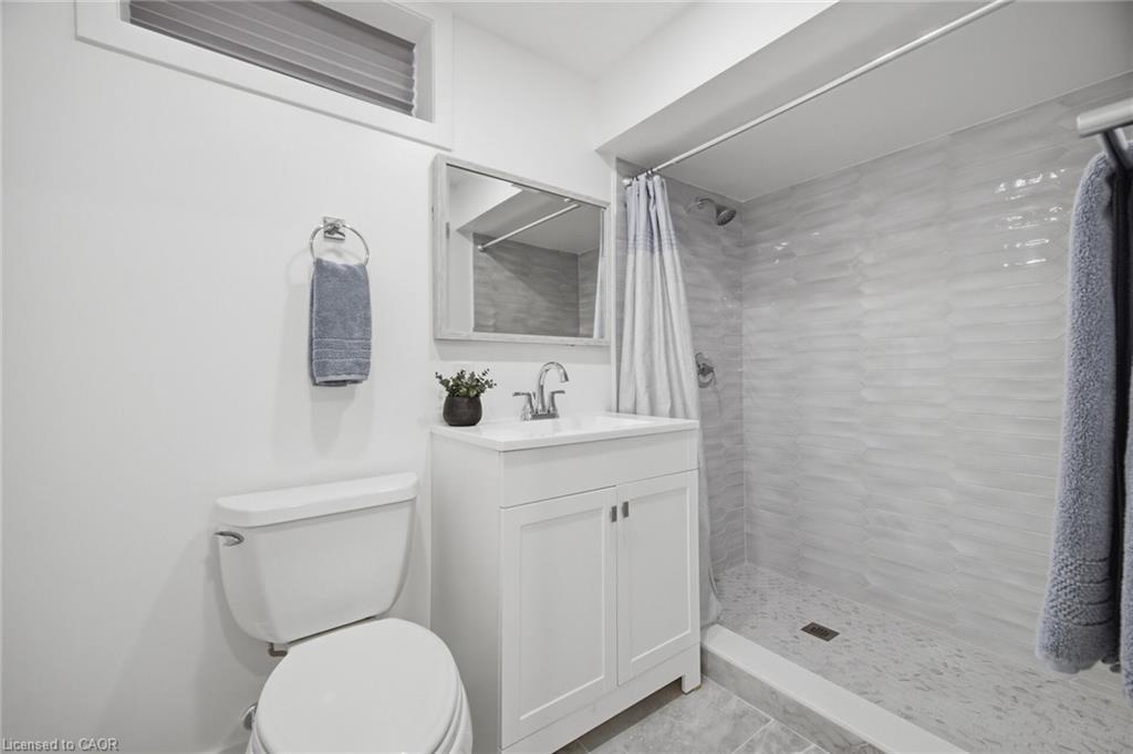 5388 Kindos Street Property Photo 44