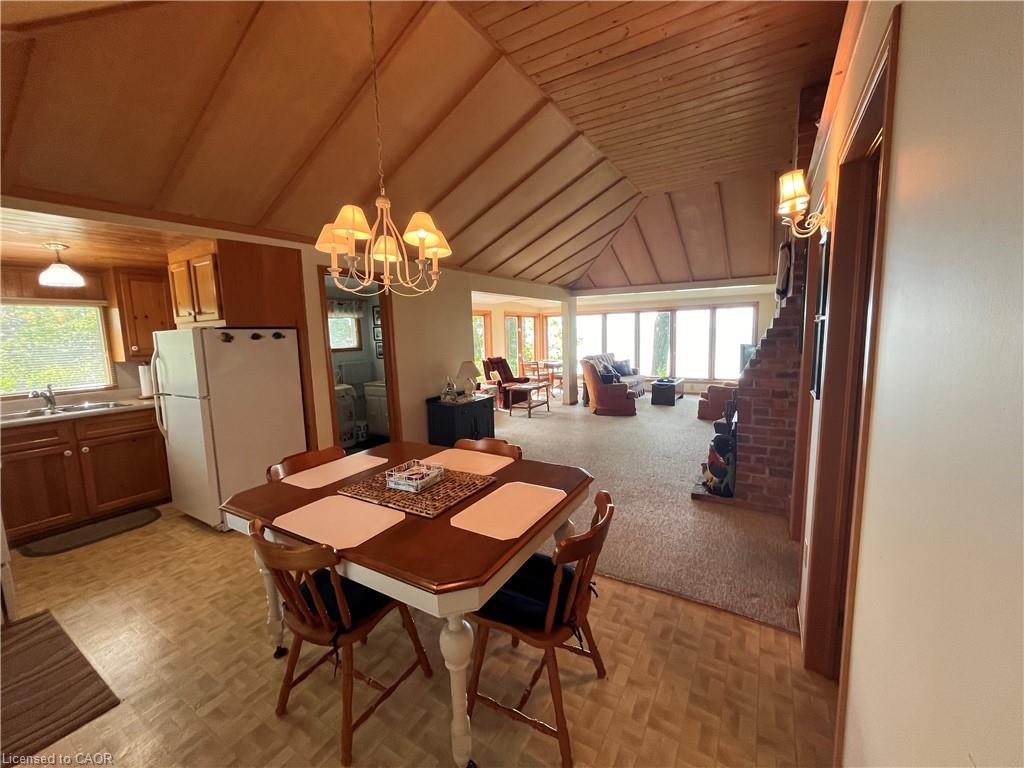 689 Sandy Bay Road Property Photo 19