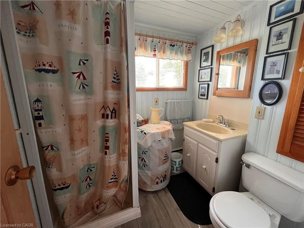 689 Sandy Bay Road Property Photo 30