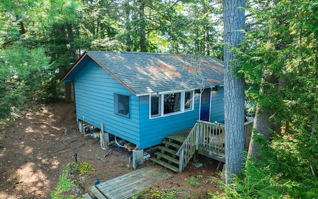 431 Healey Lake Property Photo 1