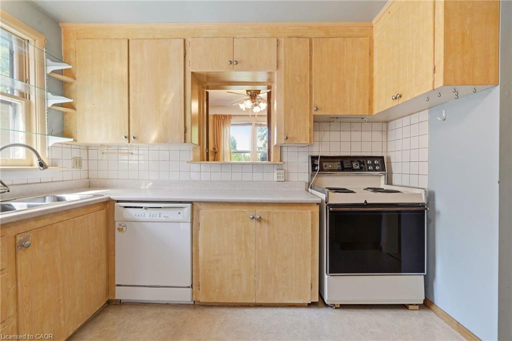 337 St Paul Street Property Photo 14