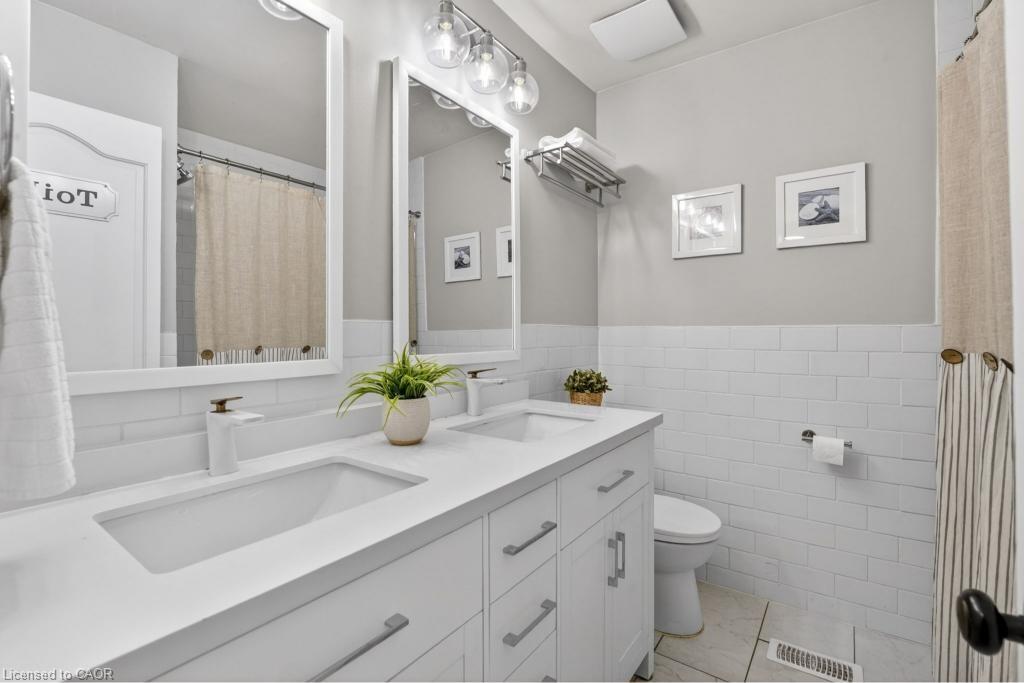 6543 Chippewa Road E Property Photo 21