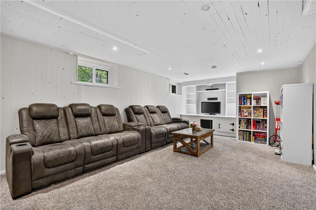6543 Chippewa Road E Property Photo 31