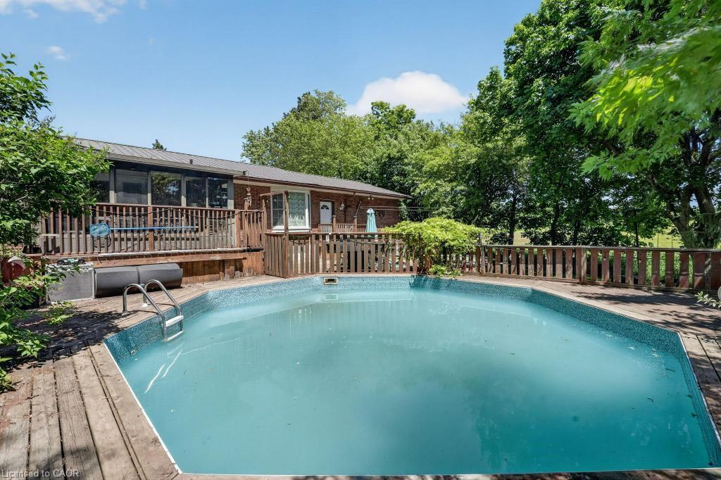 6543 Chippewa Road E Property Photo 45