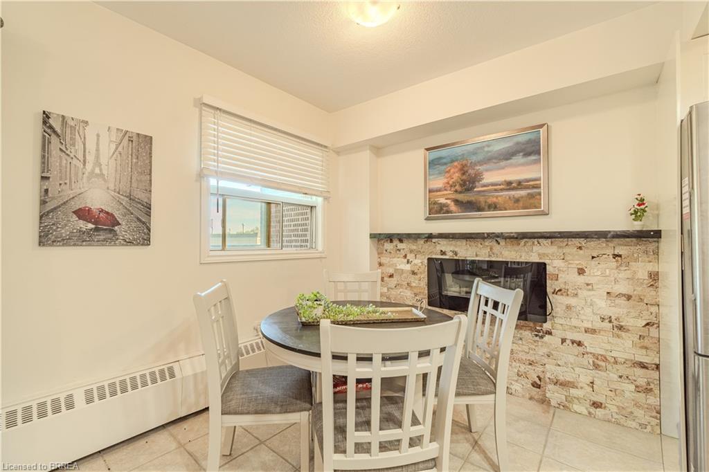 305-648 Grey Street Property Photo 5