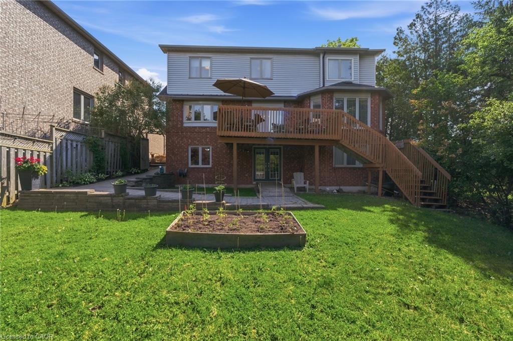 2205 Shaftesbury Court Property Photo 45