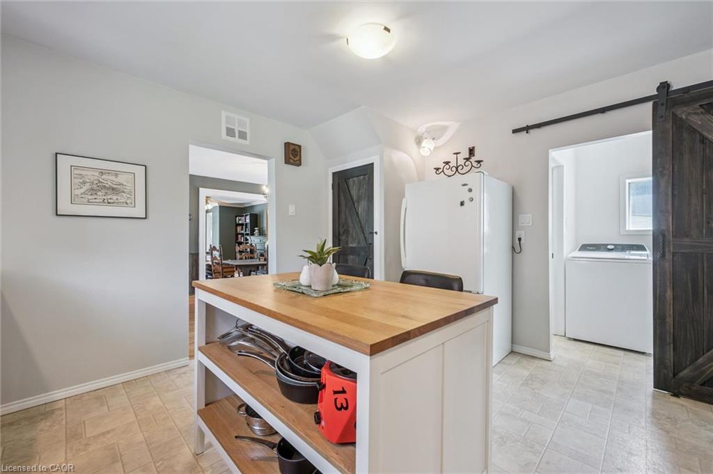 181 Frederick Street Property Photo 31