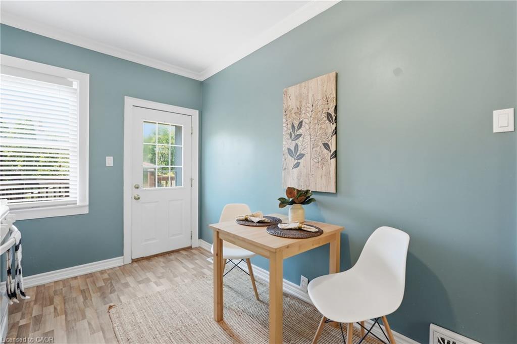 170 Kensington Avenue S Property Photo 11
