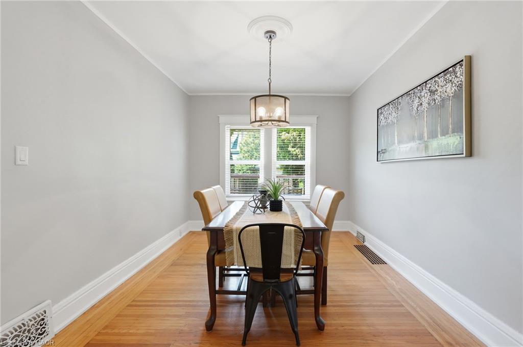170 Kensington Avenue S Property Photo 13