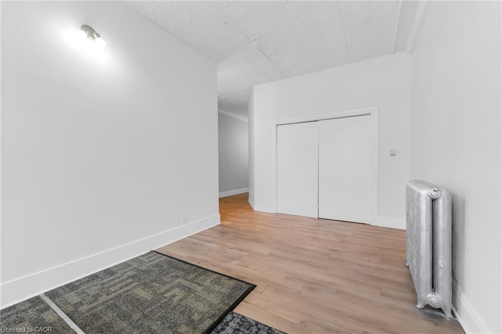1371 Main Street E Property Photo 3