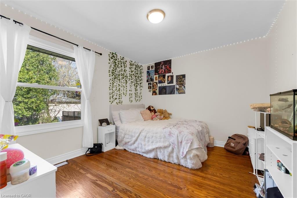 406 East 43rd Street Property Photo 14