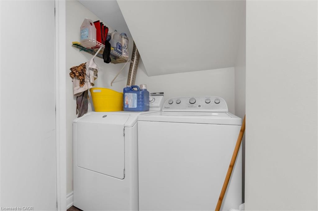 406 East 43rd Street Property Photo 24