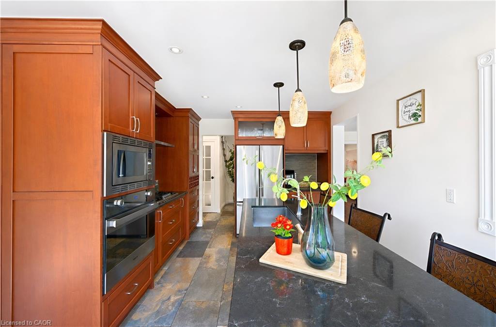 3048 Tours Road Property Photo 12