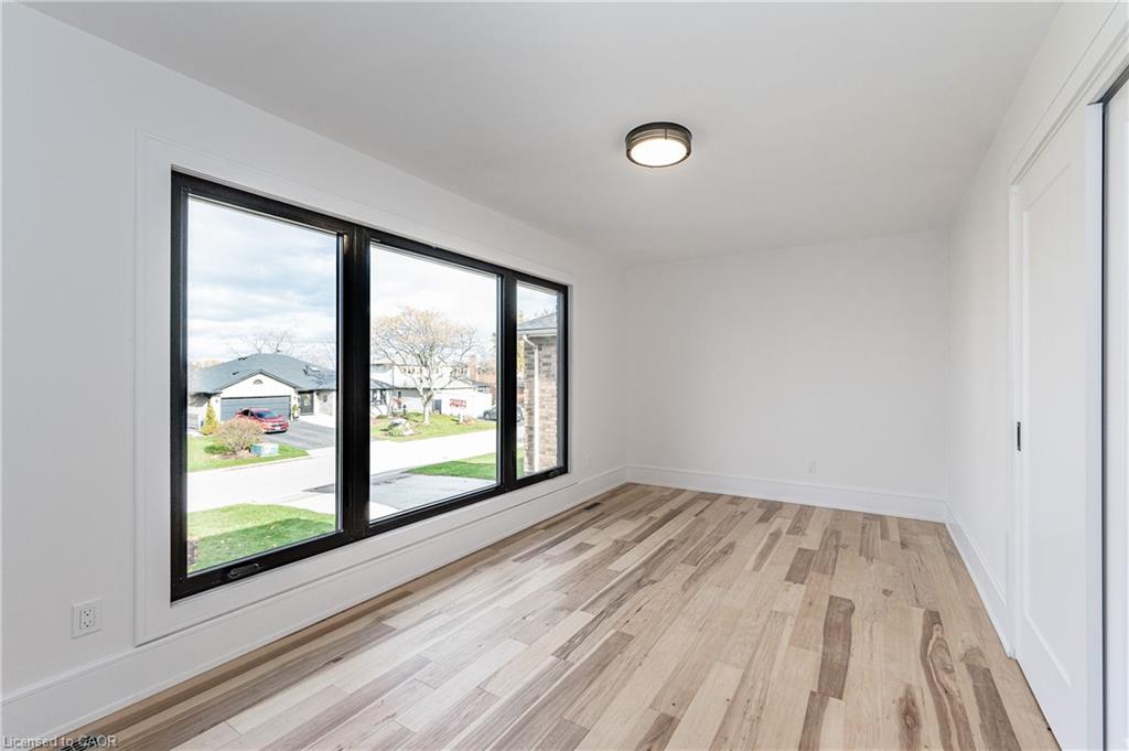 175 Bluebell Crescent Property Photo 24