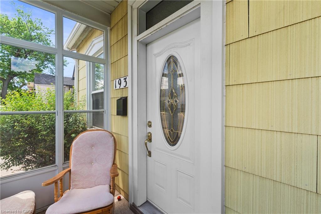 193 Locke Street N Property Photo 4