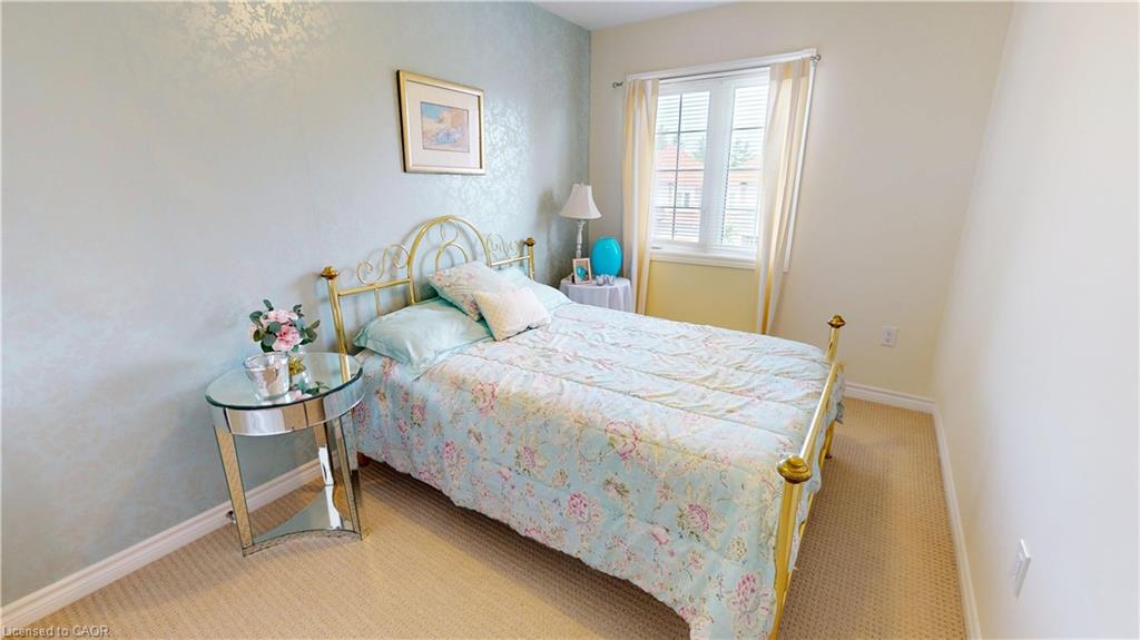 16 Ridgegate Crescent Property Photo 21