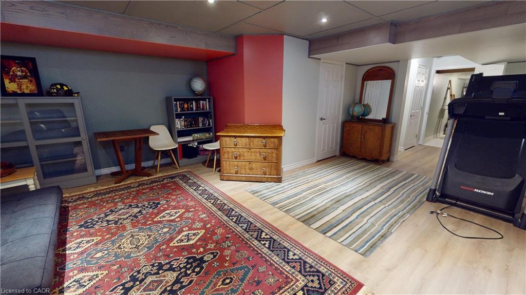 16 Ridgegate Crescent Property Photo 26