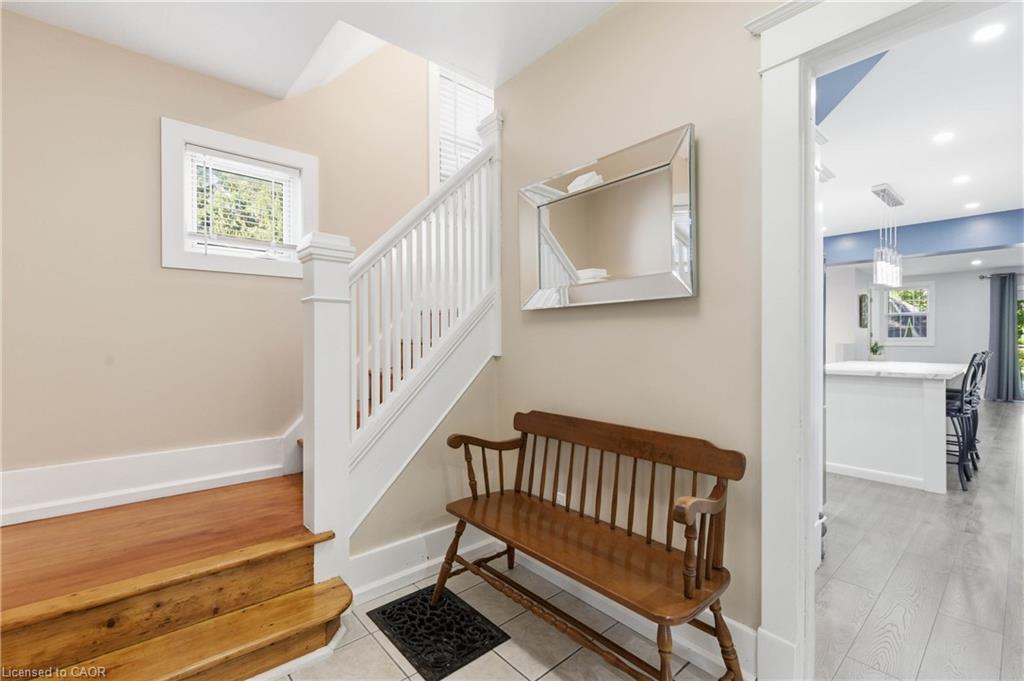 199 Winstanley Street Property Photo 25