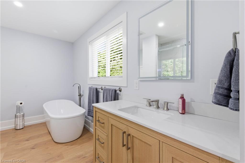 199 Winstanley Street Property Photo 29