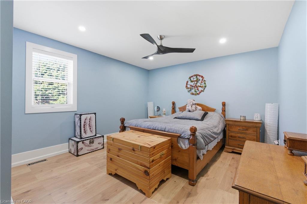 199 Winstanley Street Property Photo 31