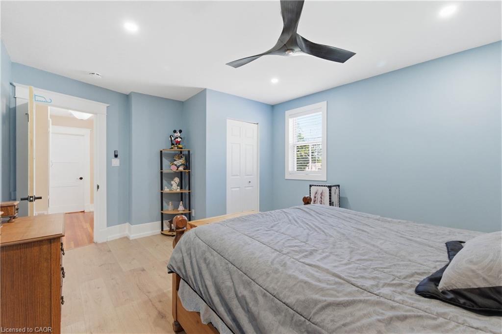 199 Winstanley Street Property Photo 32