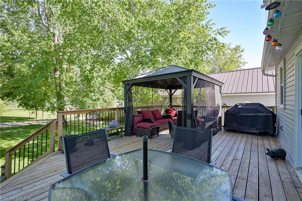 199 Winstanley Street Property Photo 39