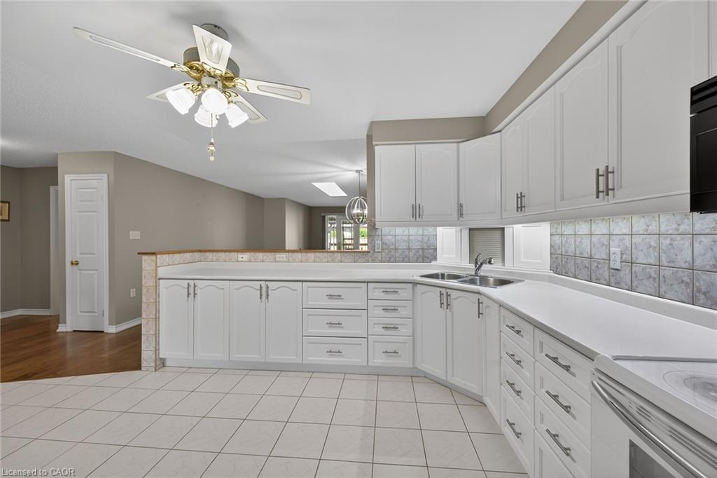 34-30 Braemar Avenue Property Photo 7