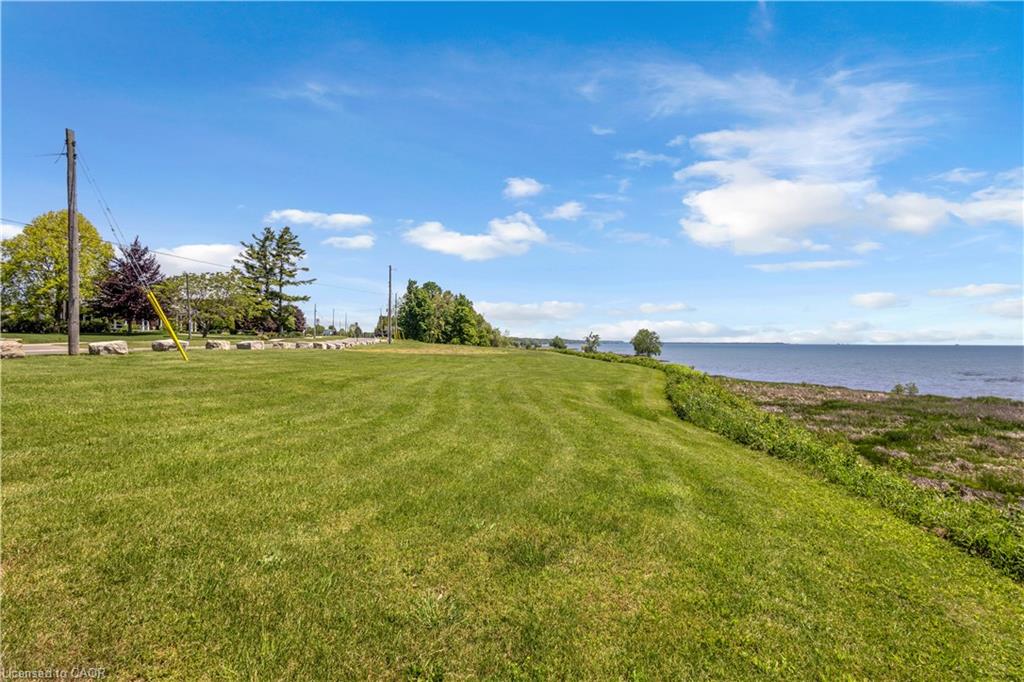71 Wolven Street Property Photo 11