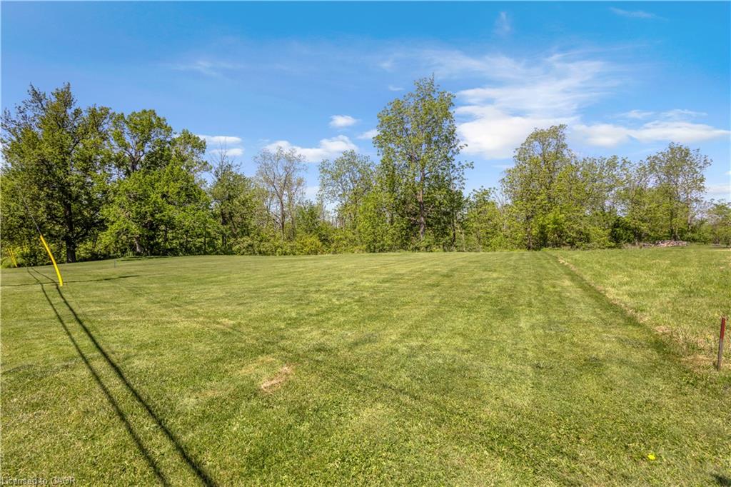 71 Wolven Street Property Photo 12