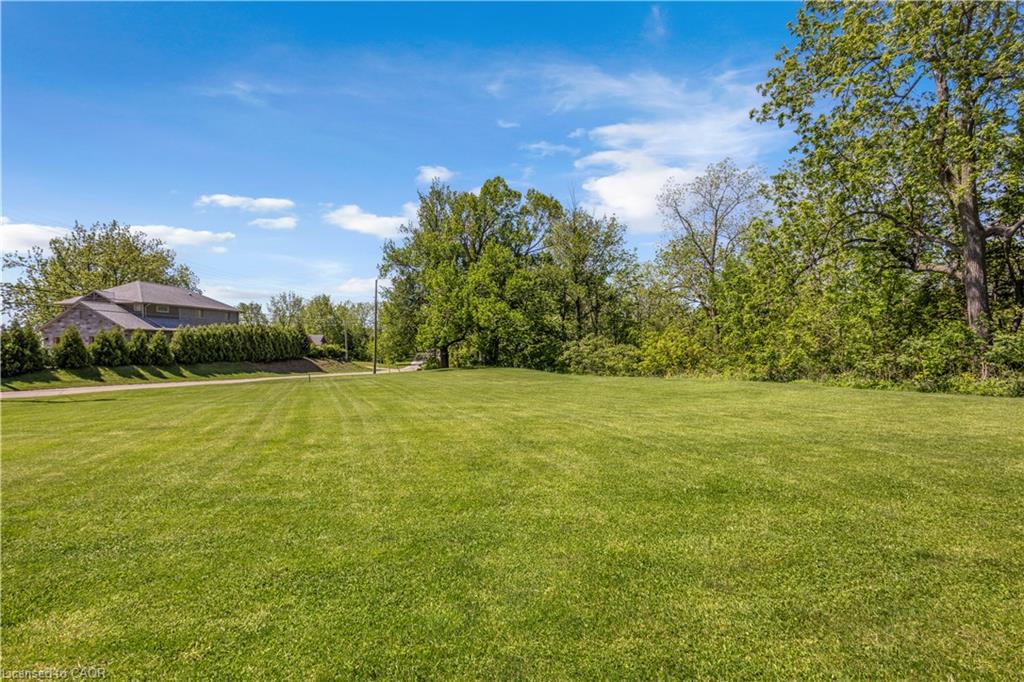71 Wolven Street Property Photo 17