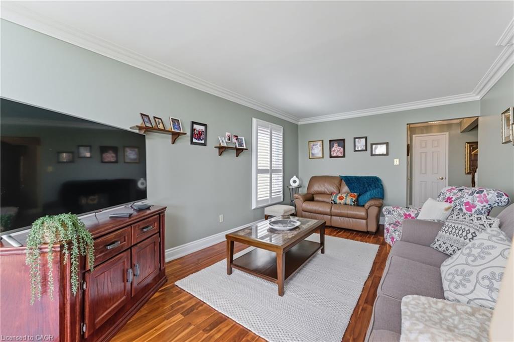 3043 Vanderbilt Road Property Photo 11