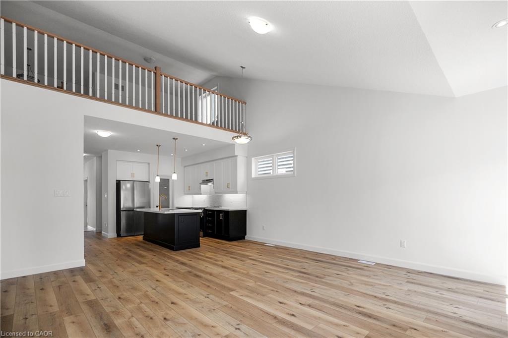 26 Beachwalk Crescent Property Photo 18